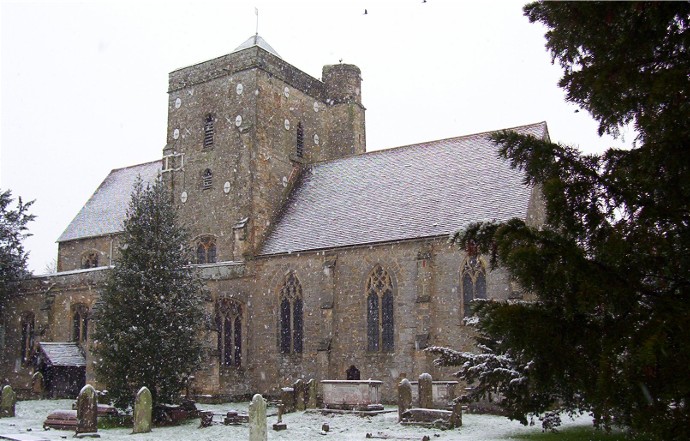 File:Etchingham Church in snow.jpg