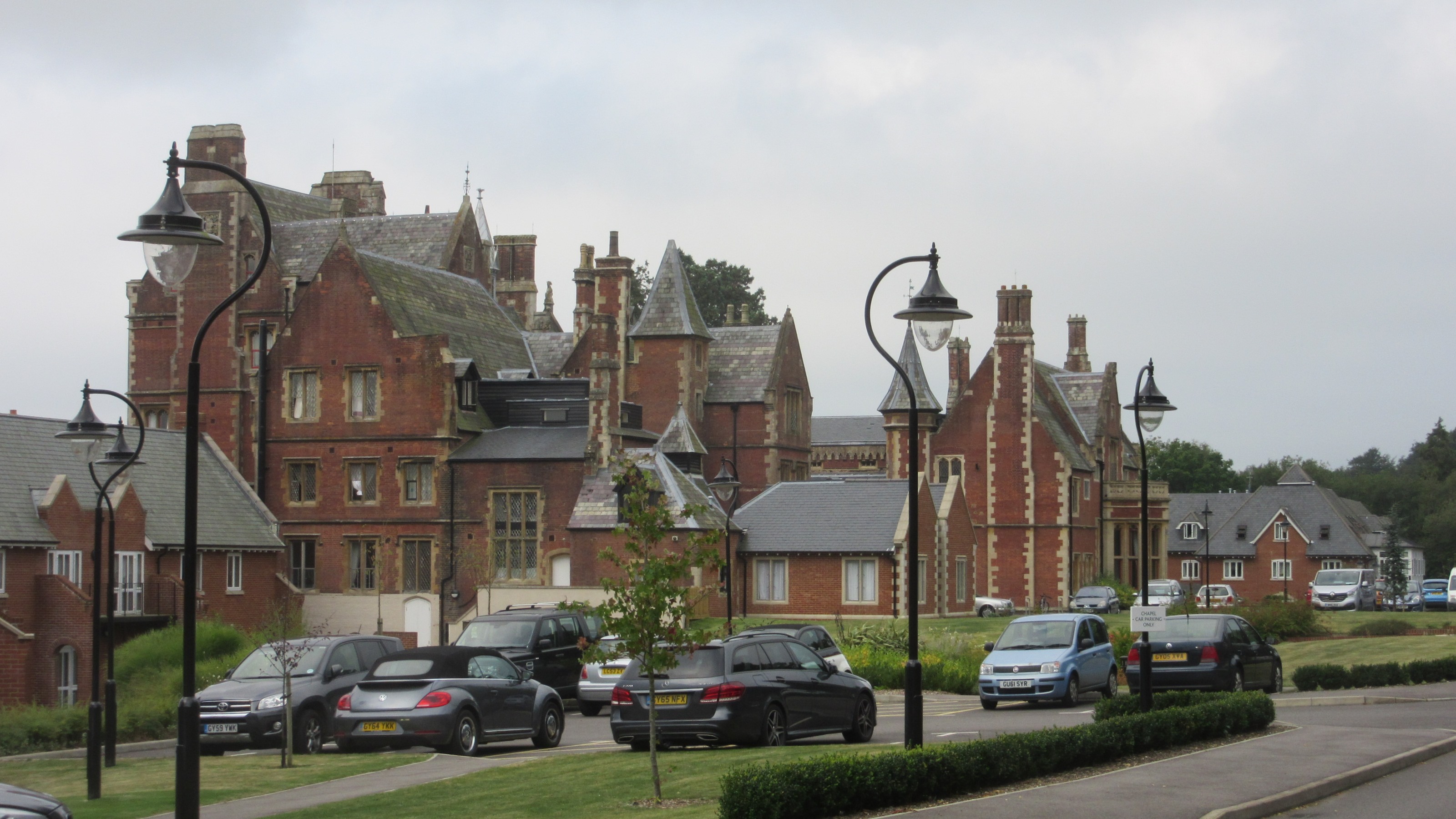 Holy Cross Priory, Cross-in-Hand