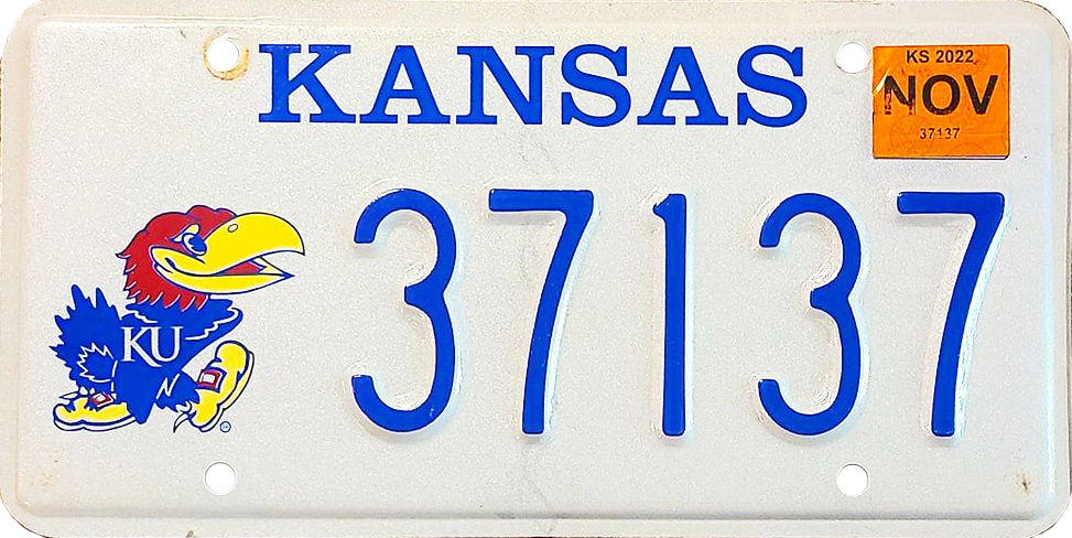 File:Kansas License Plate KU Embossed 2022 - Photo Credits to J Kevin  Kitzman.jpg - Wikipedia