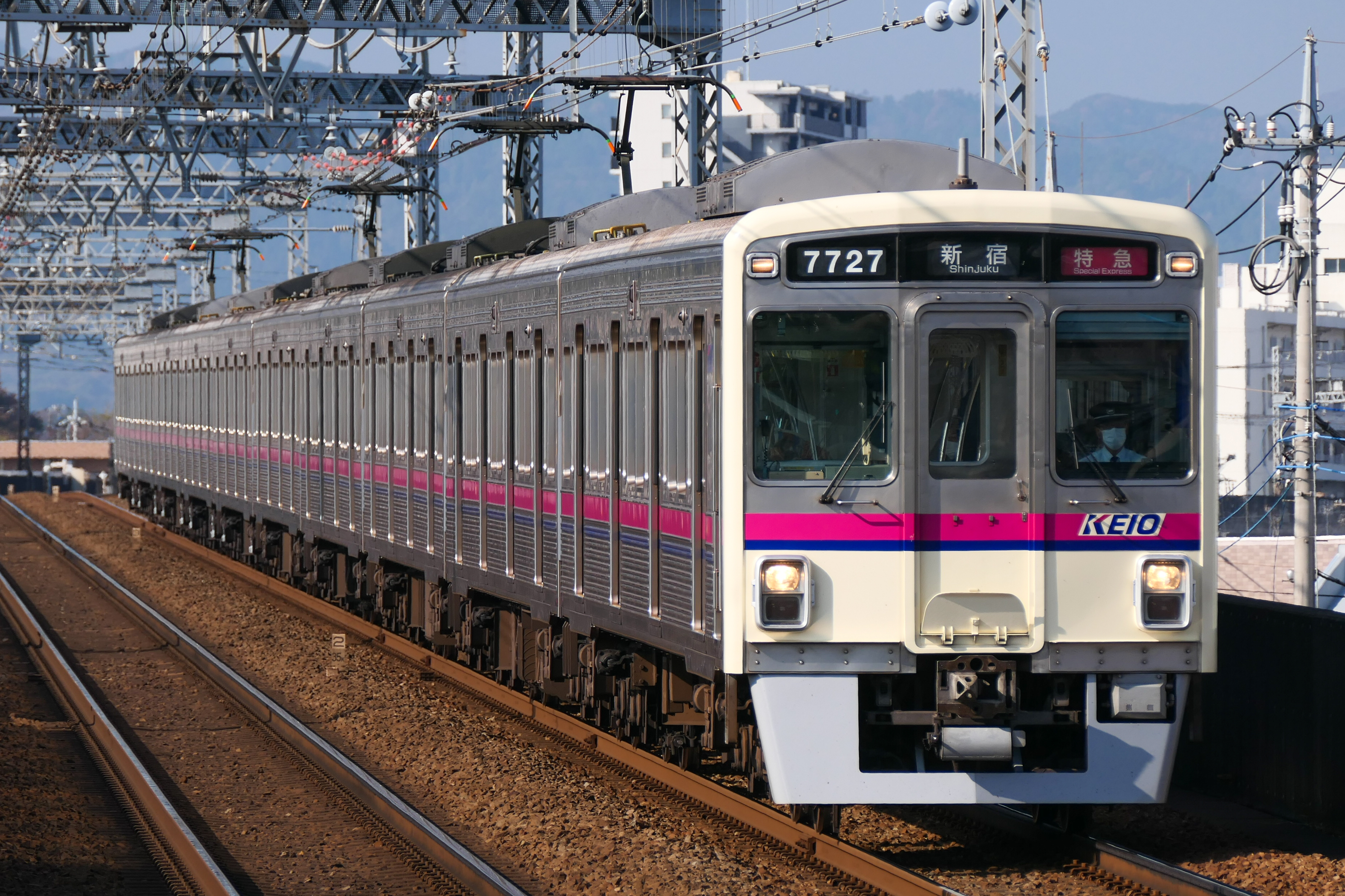 Series 7000