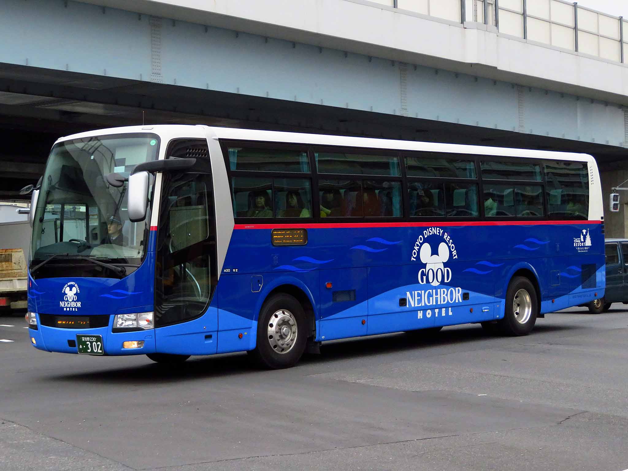 File Keisei Transit Bus M302 Good Neighbor Hotel Shuttle Aero Ace Jpg Wikimedia Commons