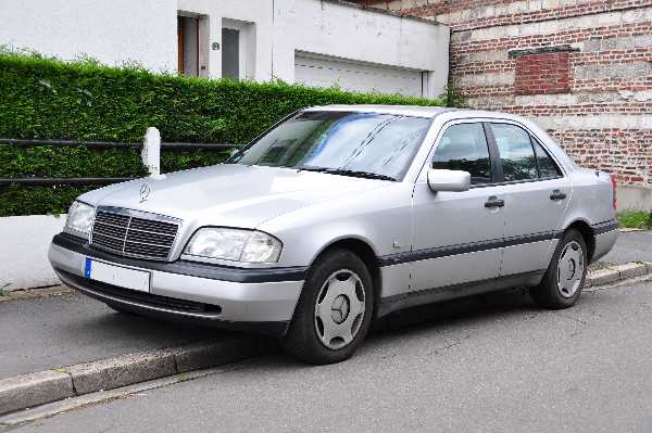 Mercedes benz 180e wiki #6