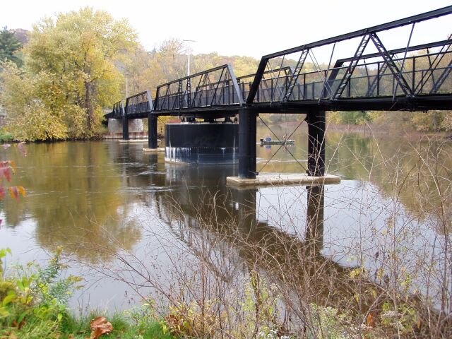 File:New Richmond Allegan County Michigan Old Bridge.JPG