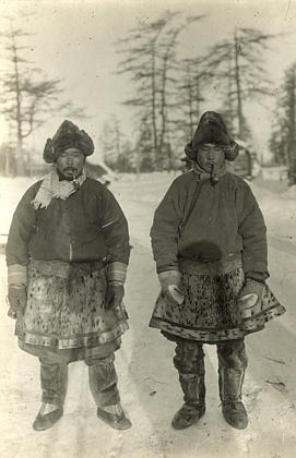 File:Nivkh men.jpg