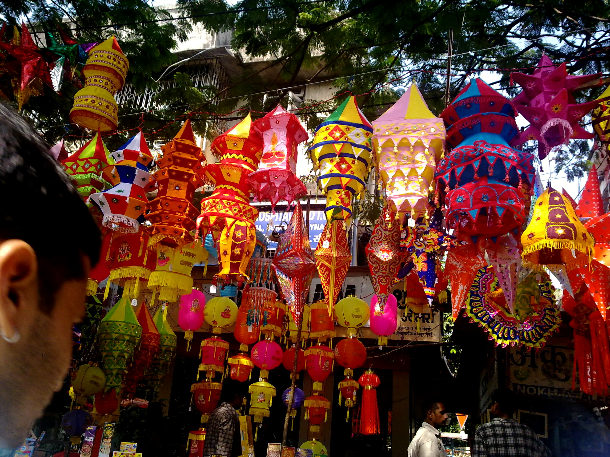 File:Shopping season Diwali India.jpg - Wikimedia Commons