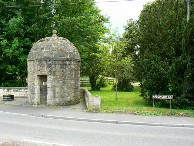 File:The Blind House, Shrewton - geograph.org.uk - 454325.jpg