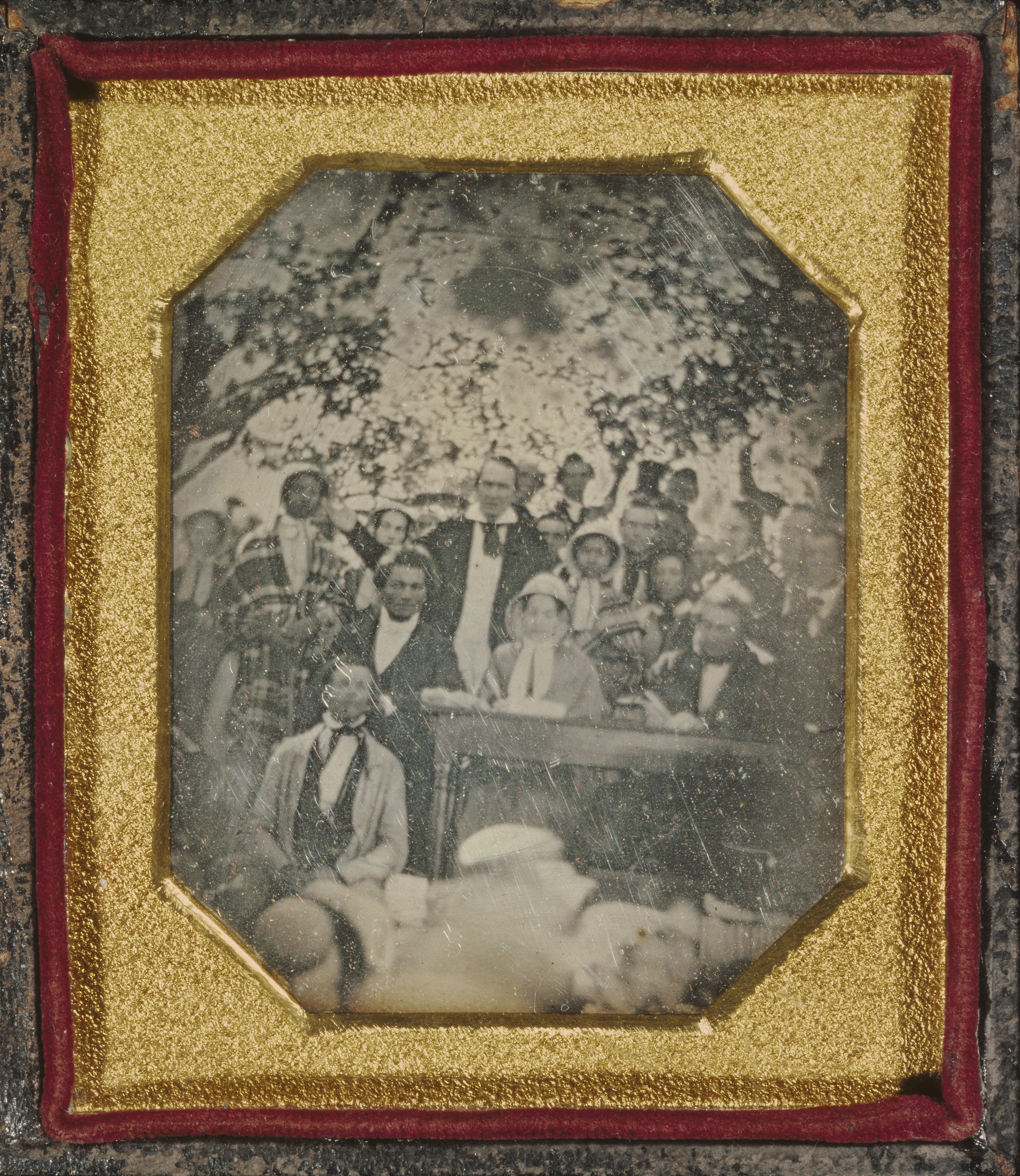 Weld daguerreotype taken at the 1850 [[Fugitive Slave Convention