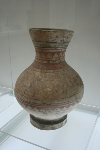 File:Western Han painted pottery bottle.JPG