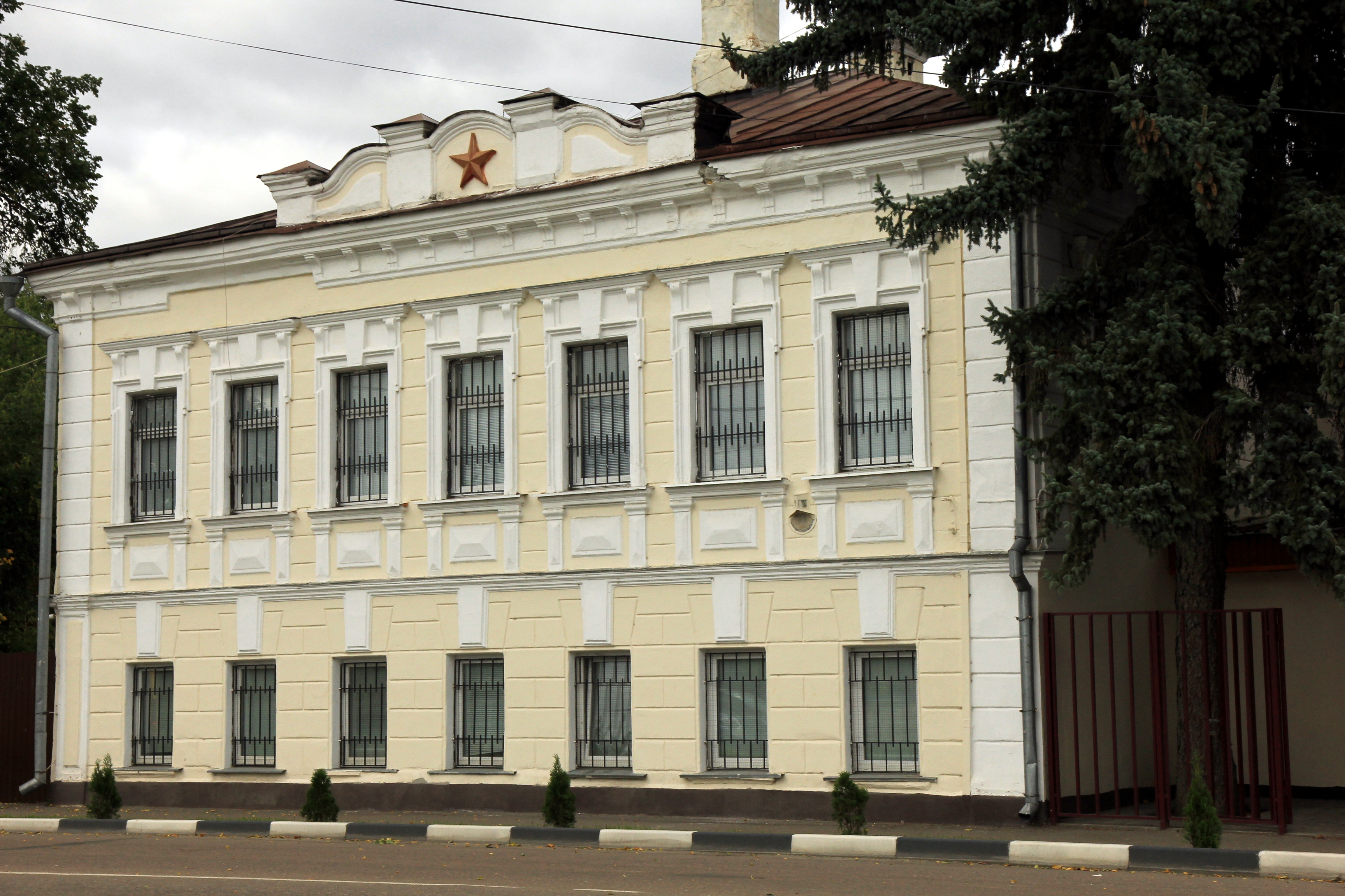 Городская усадьба просп маршака. Городская усадьба Морозовых Николоямская 47. Городская усадьба Серпухов.