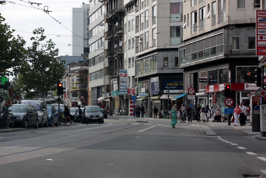 Vervoer Aanval Kliniek File:Antwerpen, Carnotstraat.jpg - Wikimedia Commons