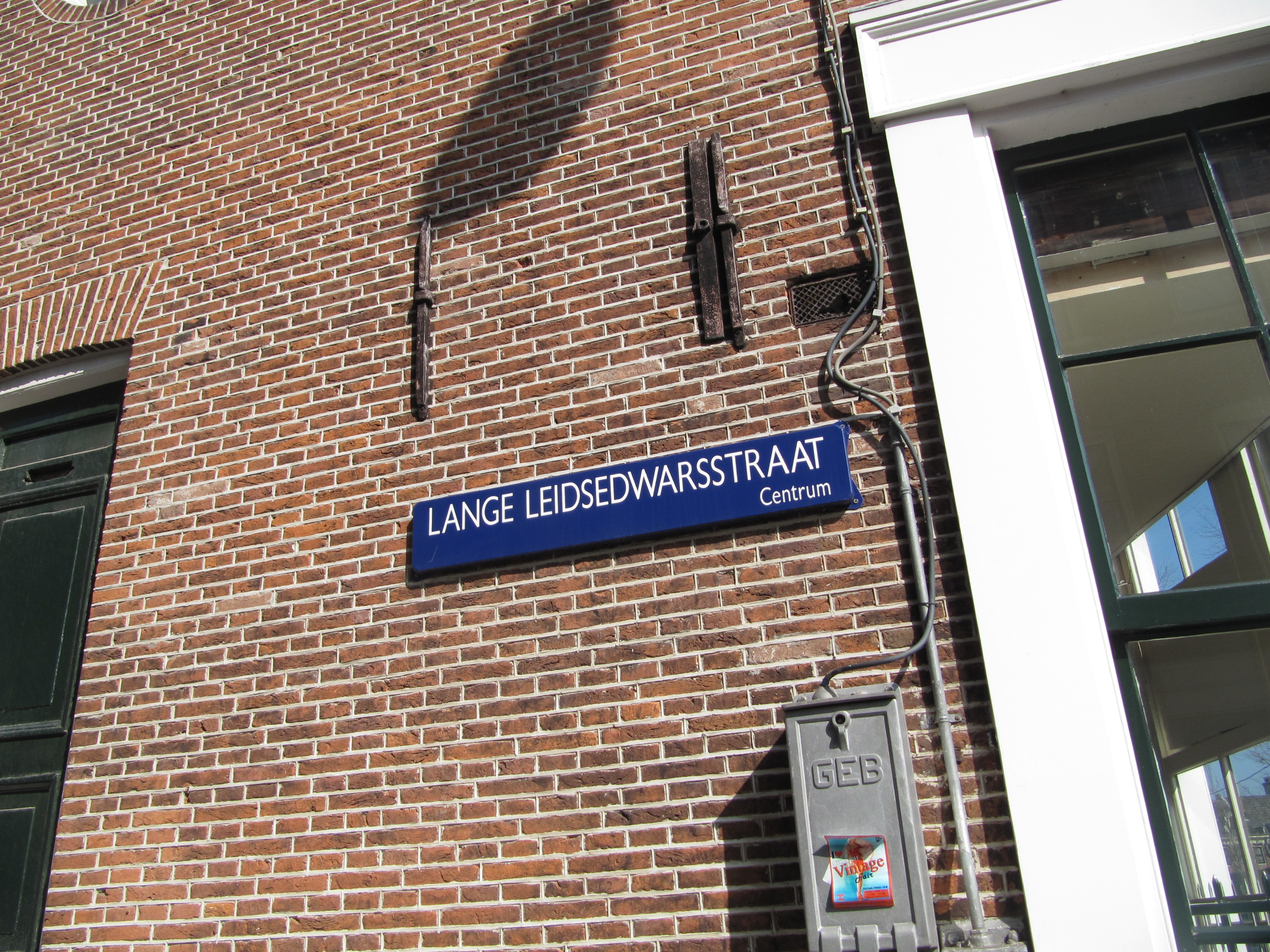 Bermad Panorama paars File:Bord Lange Leidsedwarsstraat.jpg - Wikimedia Commons