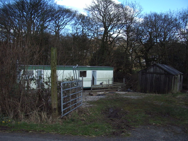 File:Caravan - geograph.org.uk - 150070.jpg