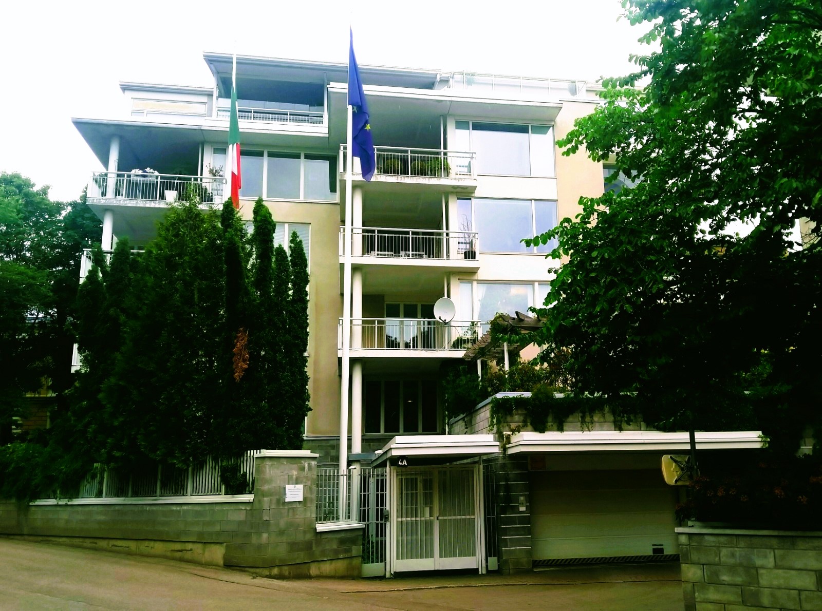File:Embassy of Italy (Helsinki).jpg - Wikimedia Commons