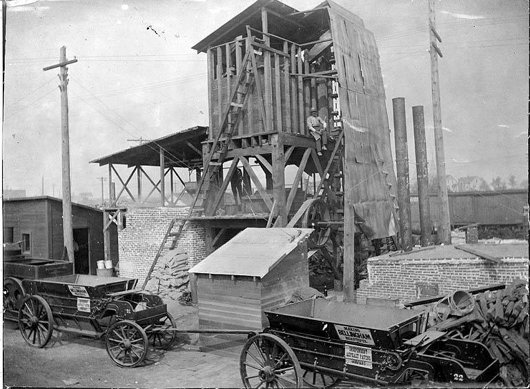 File:Independent Asphalt Paving Co, Bellingham, Washington, ca 1910 (WASTATE 257).jpeg