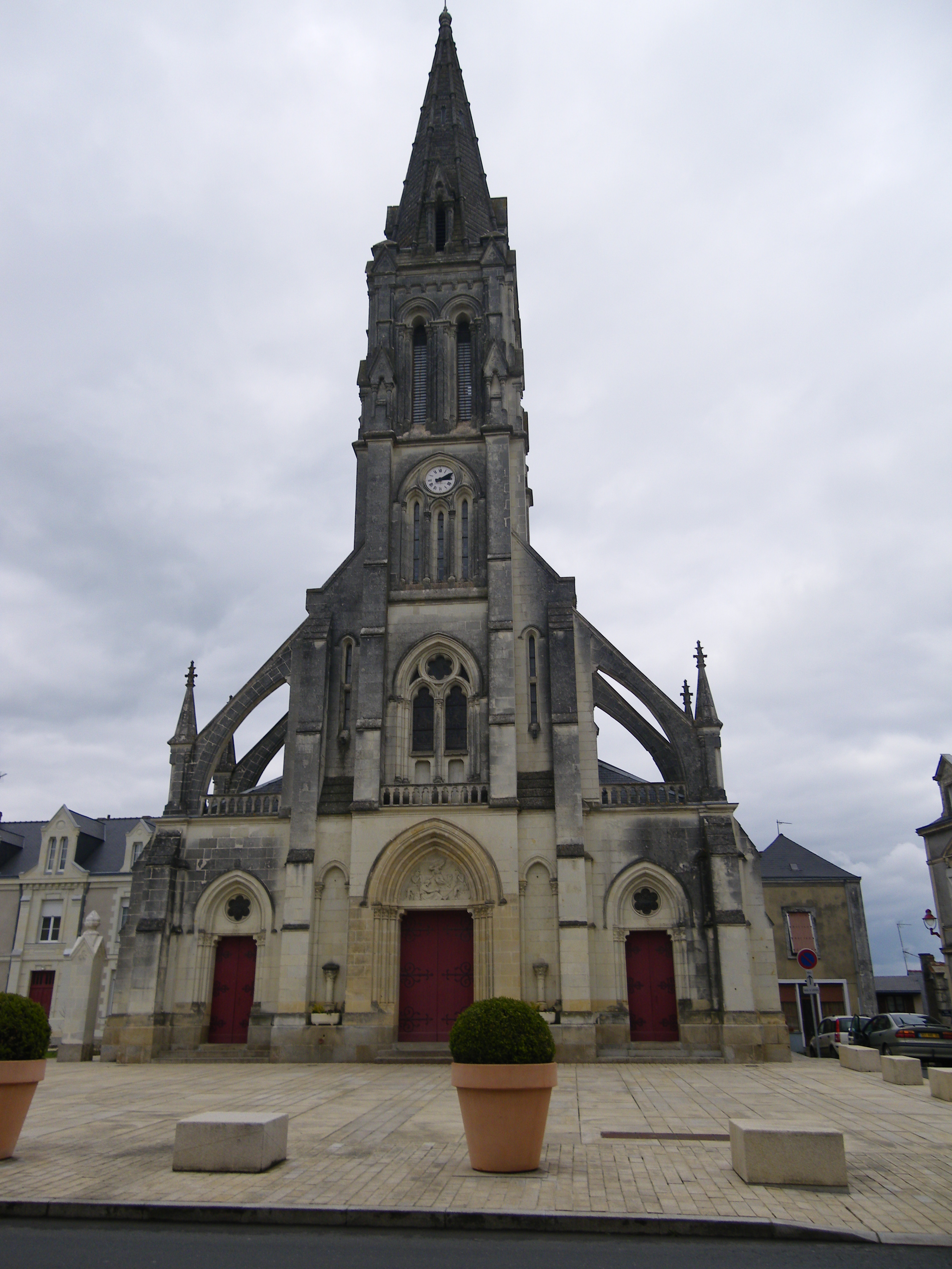 ÉGLISE SAINT-PIERRE - BÉCON-LES-GRANITS  France Pays de la Loire Maine-et-Loire Bécon-les-Granits 49370