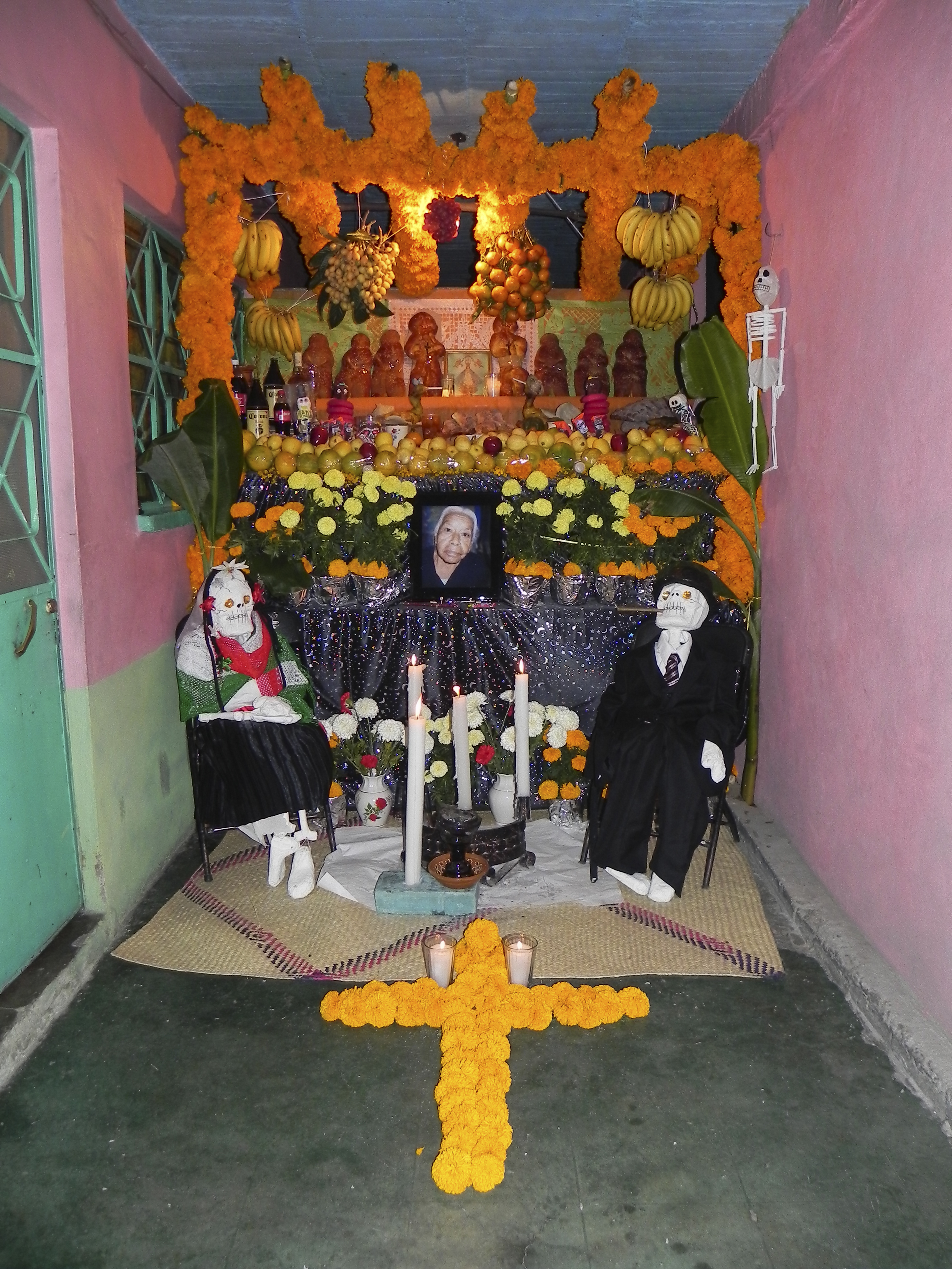 Altares de muertos creativos