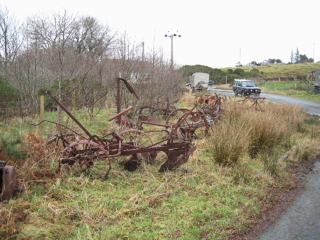 File:Old Farm Implements - geograph.org.uk - 109109.jpg