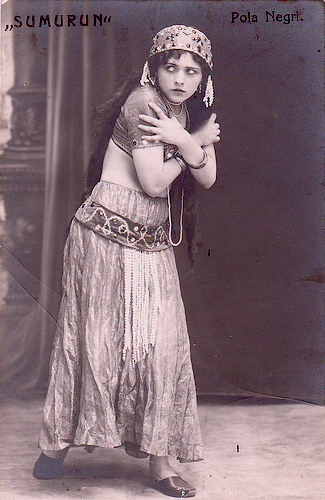 Negri in Sumurun (1920)