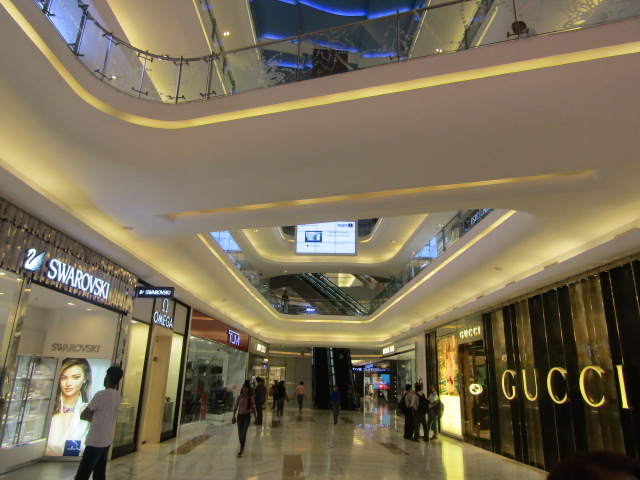 gucci quest mall