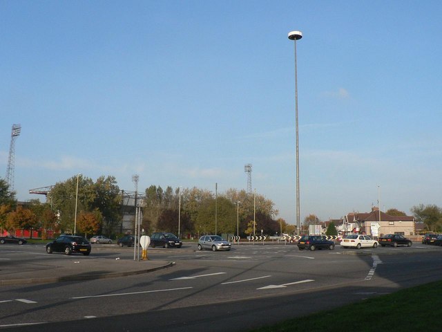 Swindon, The Magic Roundabout - geograph.org.uk - 604481