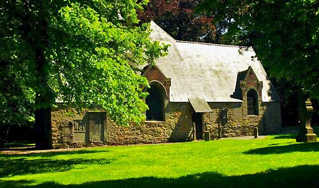 File:Vieux cimetière de soignies.jpg