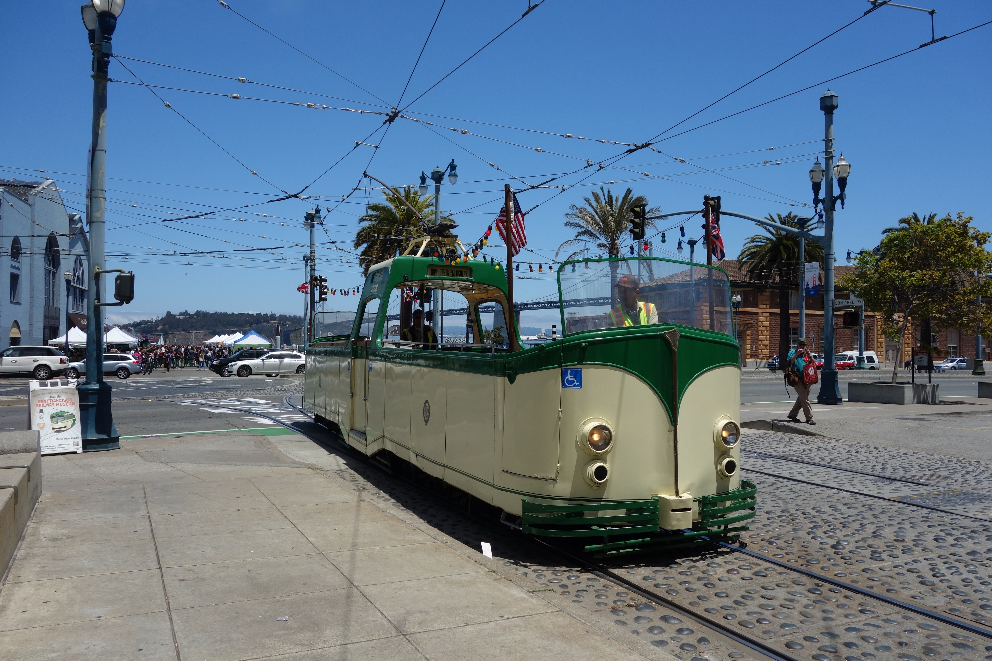 San 228. San Francisco Municipal Railway.