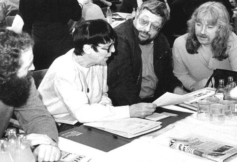 Ruth Zechlin at the composer's Congress in 1987, with (from right to left) Reinhard Lakomy and Reiner Bredemeyer