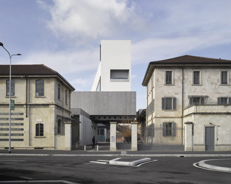 Prada Experience in Milan con Viaggi di Architettura
