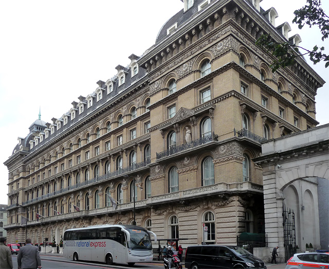 Grosvenor Hotel, Buckingham Palace Road (geograph 3210727)