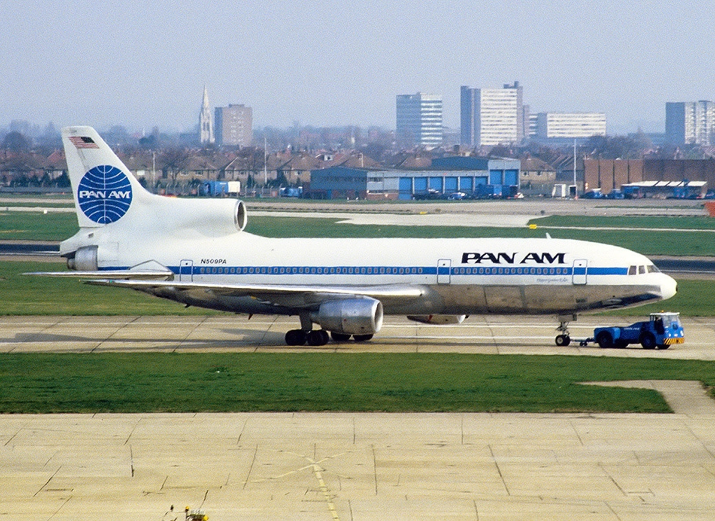 パンナム Pan Am: 最新の百科事典、ニュース、レビュー、研究