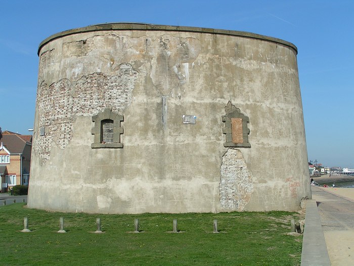 File:Martello tower 700.jpg