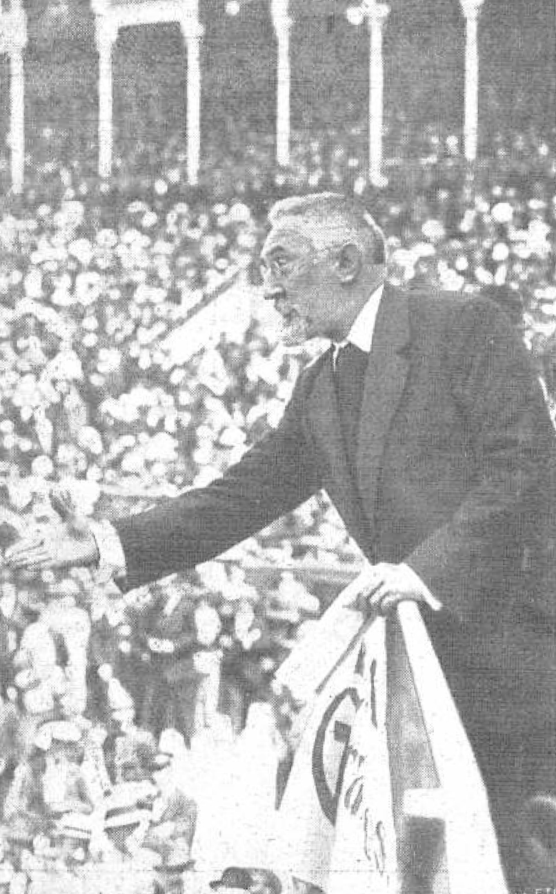 Unamuno en un mitin en la antigua plaza de toros de Madrid (1917)