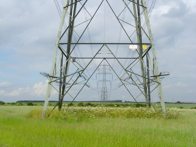 File:Pylons near Bishop Burton - geograph.org.uk - 869538.jpg