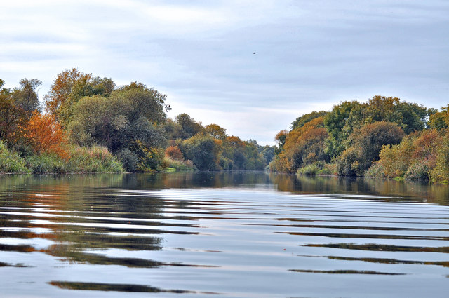 File:Ripples on the Great Ouse - geograph.org.uk - 1547840.jpg