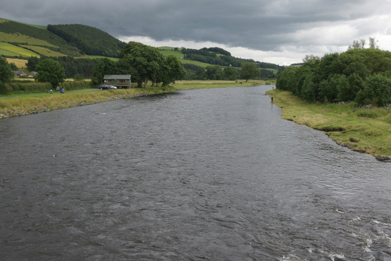 River Tweed at Melrose - geograph.org.uk - 2547865