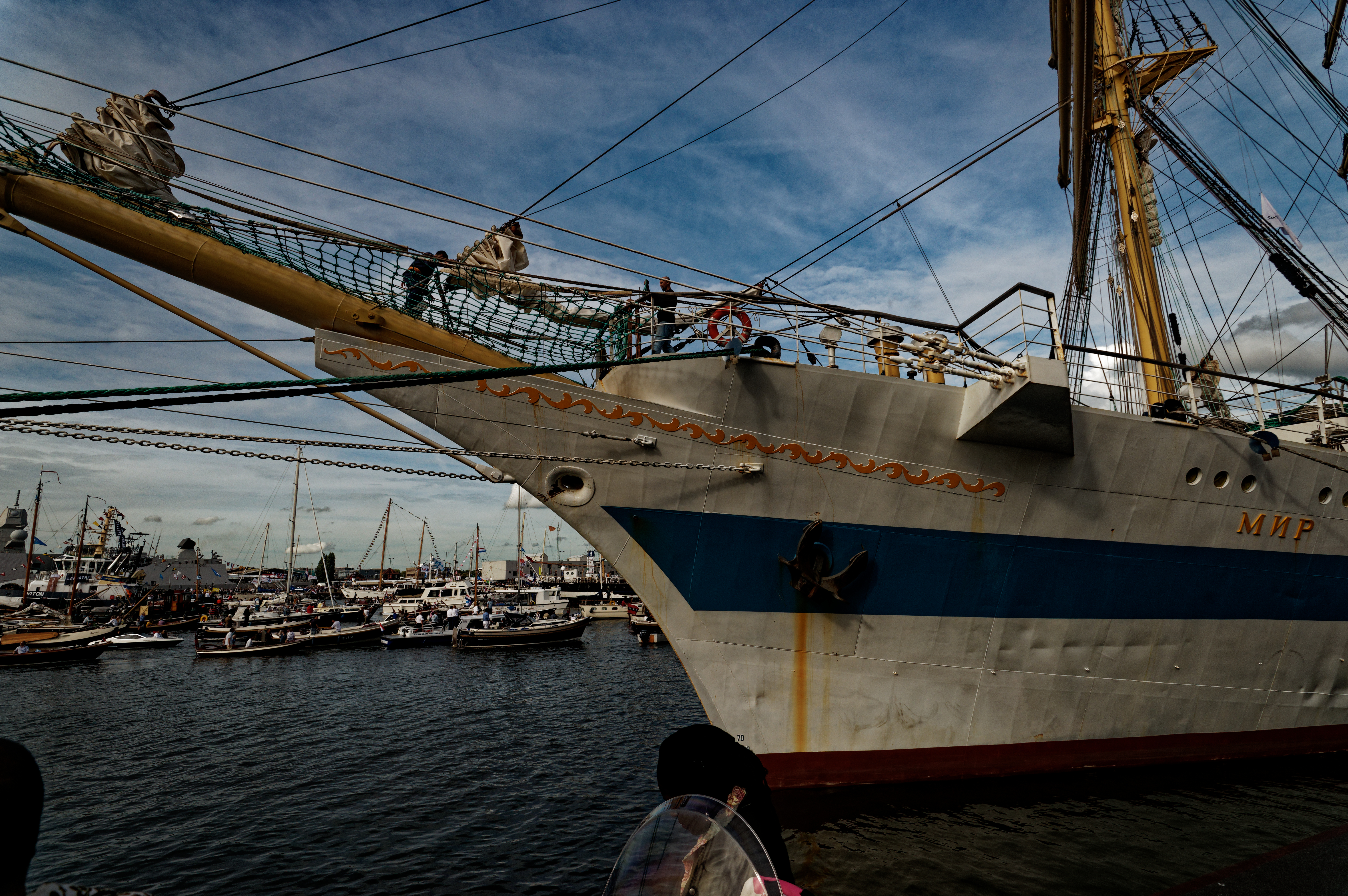 02 mir. Судно мир. Tall ship mir 1992.