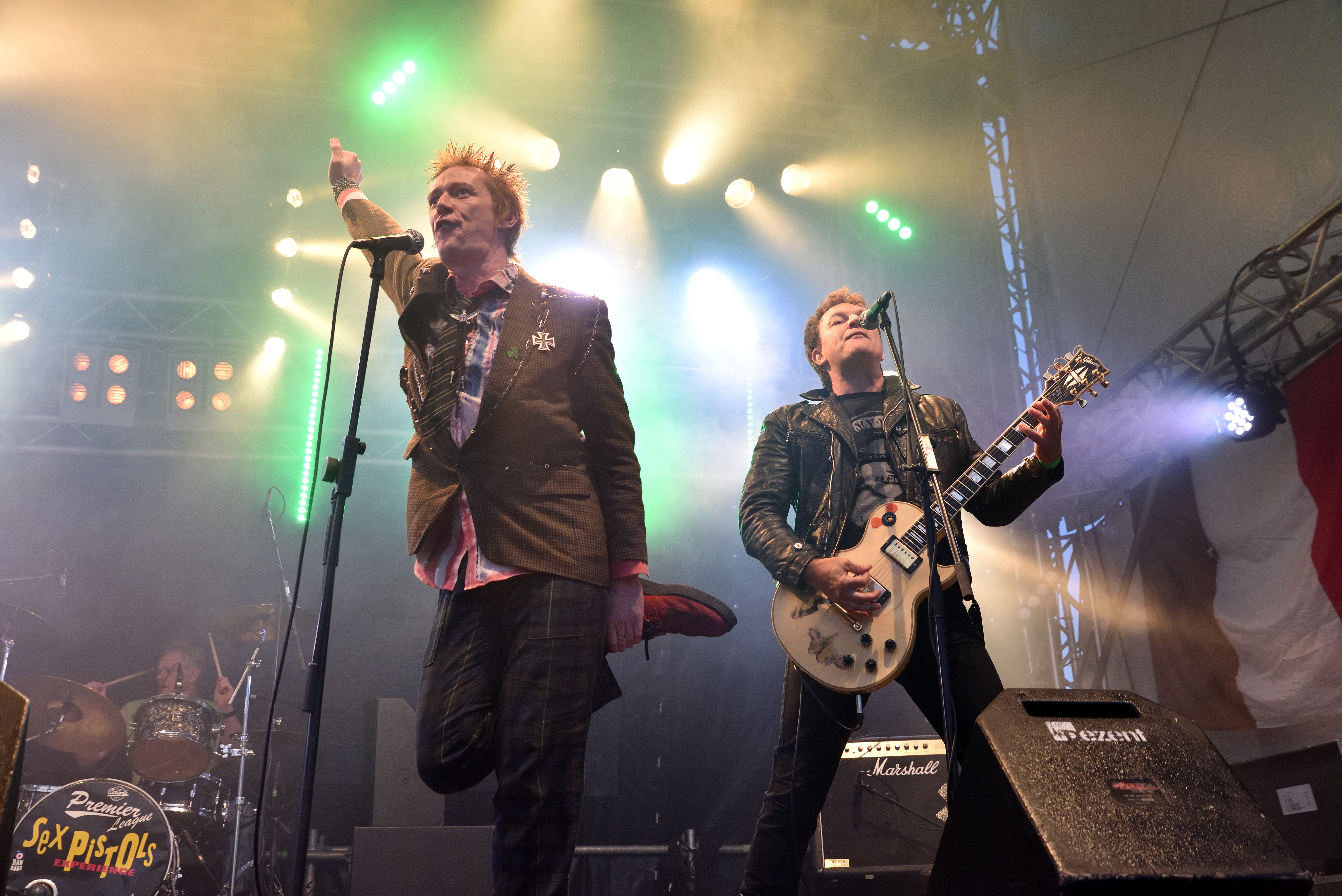 File:The Sex Pistols Experience - Hafen Rock 2016 02.jpg - Wikimedia Commons