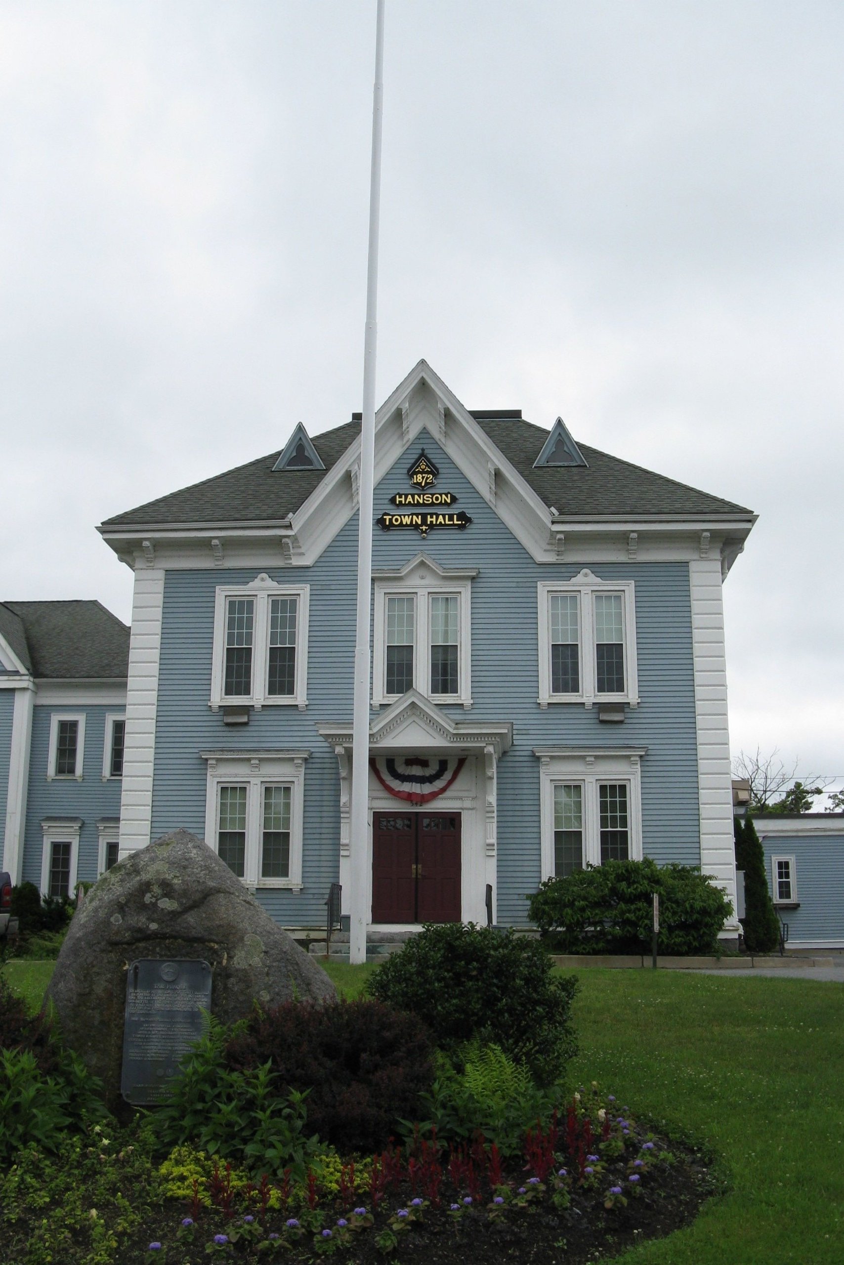 File:Town Hall, Hanson MA.jpg - Wikipedia