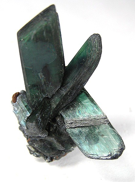 File:Vivianite-174539.jpg