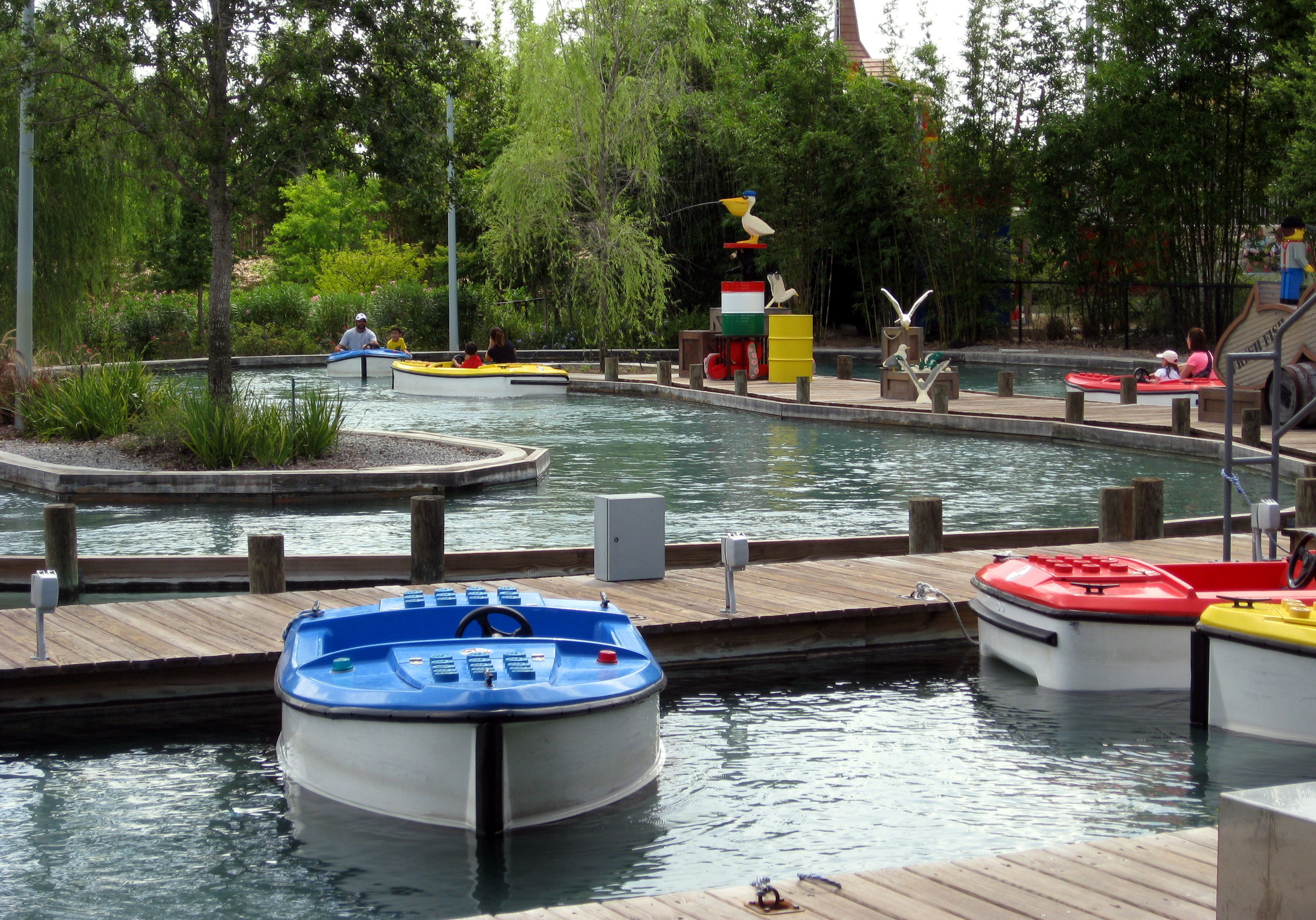 Haven - Legoland Florida - City - Boating School - Commons