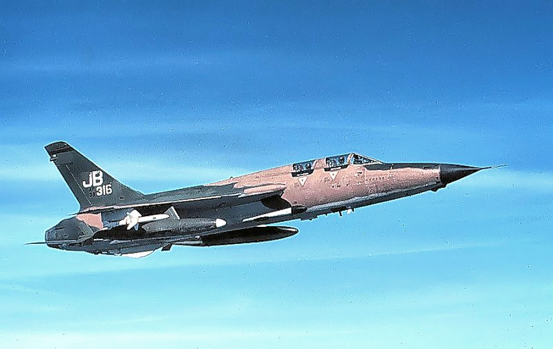 17th_Wild_Weasel_Squadron_F-105F_63-8316