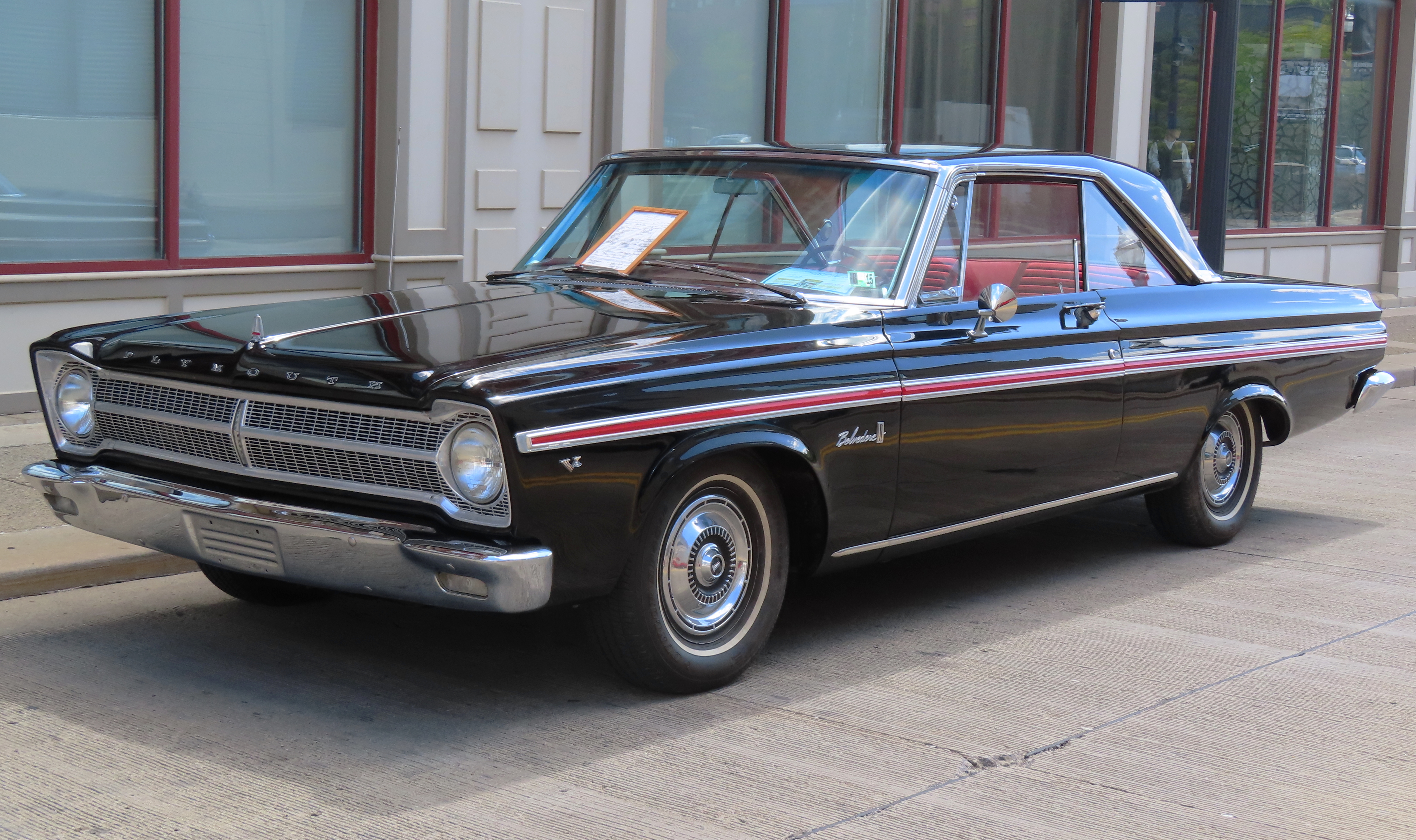 File:1965 Plymouth Belvedere II 2-door hardtop, front left, 08-27