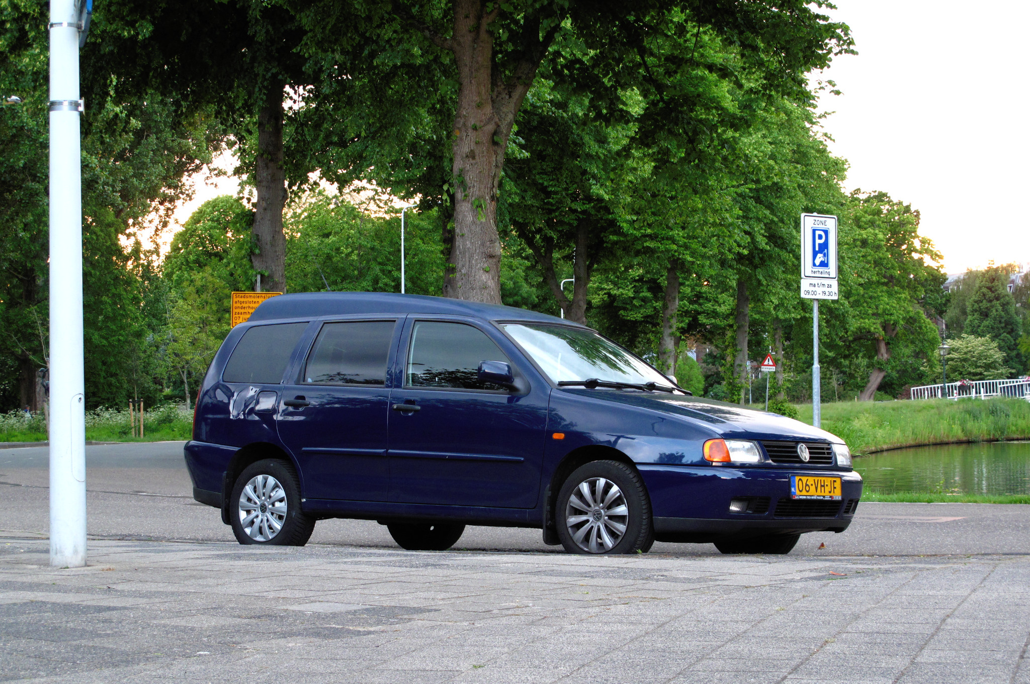 blush Shilling witness File:1999 Volkswagen Polo Variant 1.9 SDI Van.jpg - Wikimedia Commons
