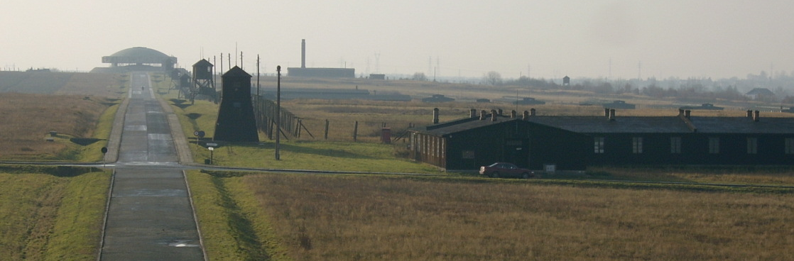 File:2003-11 KZ Majdanek.png - Wikimedia Commons