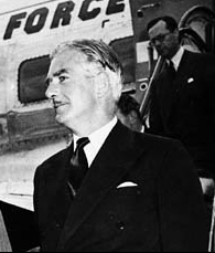 File:Anthony Eden visiting Canada 1954 cropped.jpg