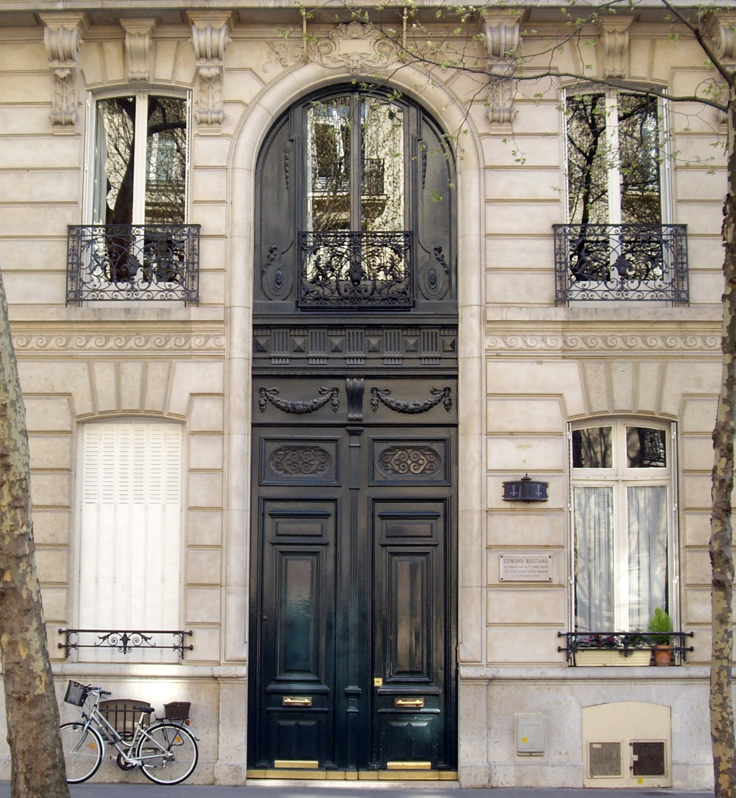 Fichier Avenue de La Bourdonnais n 4 Paris 7.jpg Wikip dia