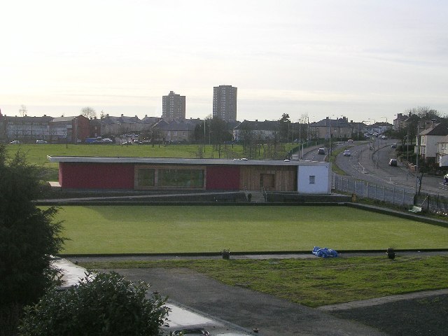 File:Balornock Bowling Club - geograph.org.uk - 119982.jpg