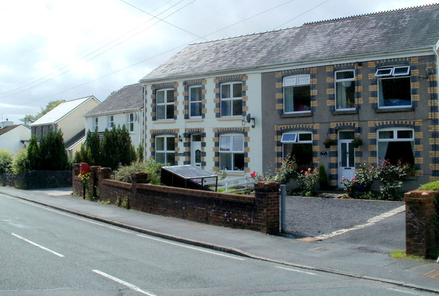 Pen-y-cae, Powys