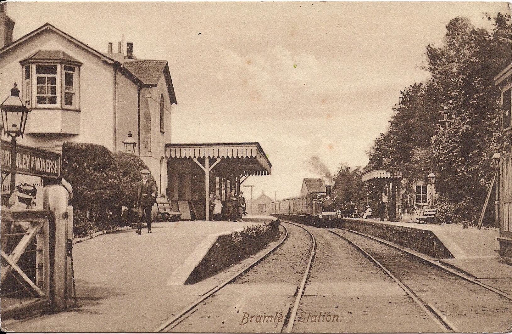 Bramley & Wonersh railway station