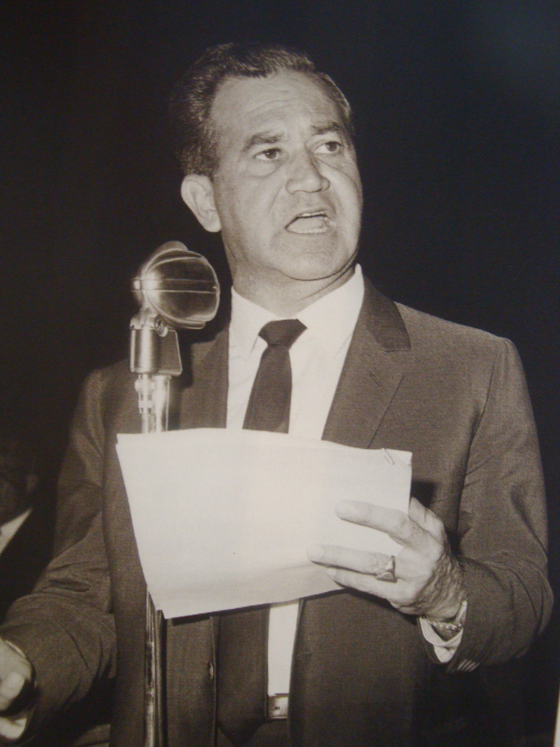 Carlos A. Madrazo, presidente nacional del PRI entre 1964 y 1965.